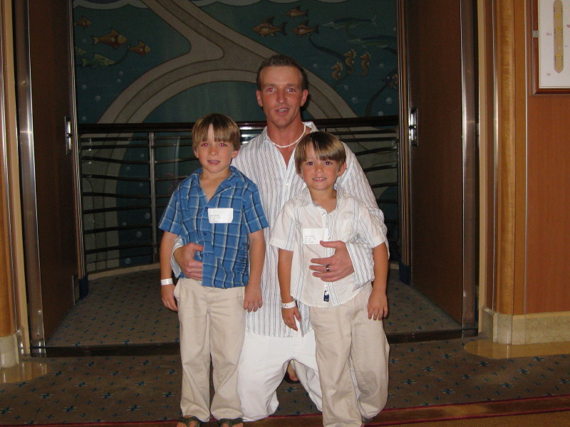 file:///home/john/a-homepage/floridalittles/jesse/gallery/080406-5.JPG