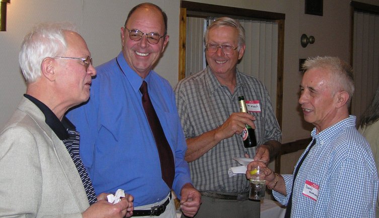 file:///home/john/0-documents/a-homepage/floridalittles/john/images/clav-trip-06-10.jpg